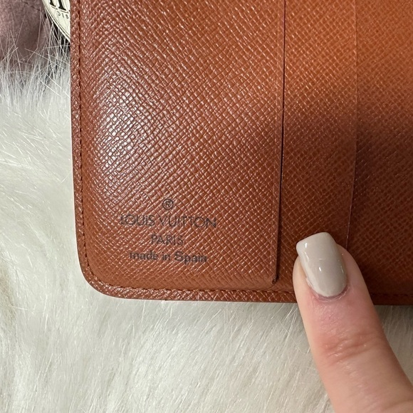 AUTHENTIC LOUIS VUITTON MONOGRAM COMPACT ZIP BIFOLD WALLET - Picture 6 of 14